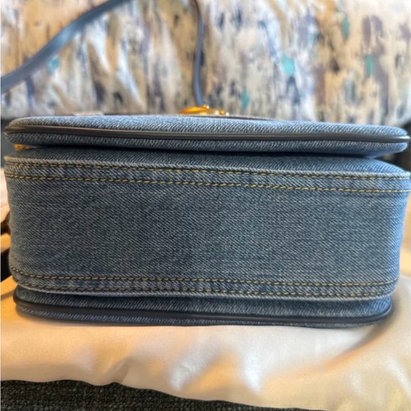 Coach Casie Denim Turnlock Crossbody Bag with Gold Chain - Picture 3 of 9